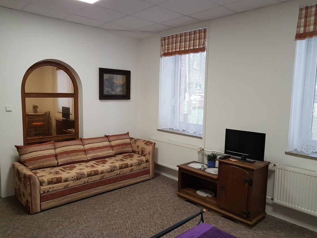 Apartmany U Dvora Ихлава Екстериор снимка